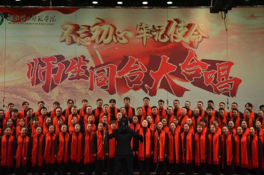 2023年全球智能手机出货量同比下滑3.9%